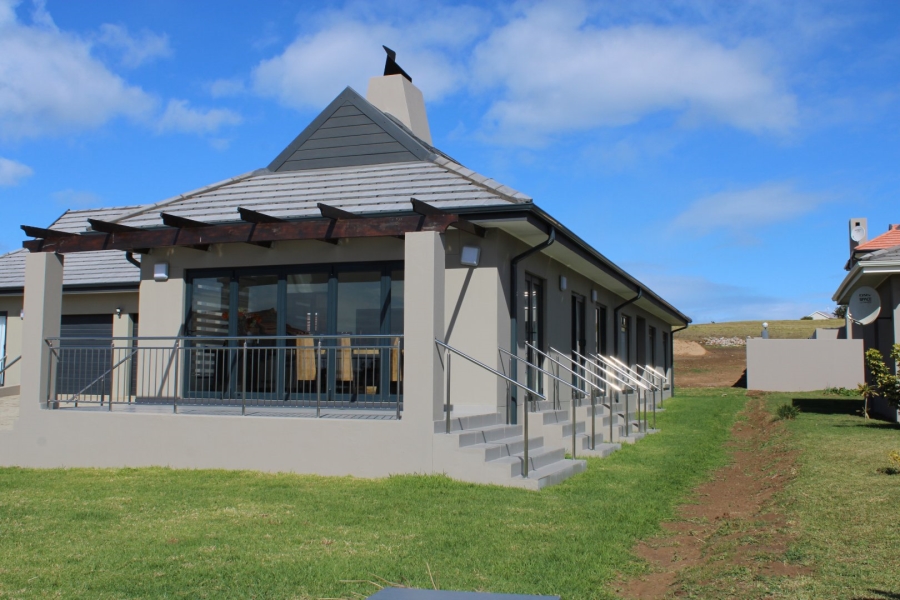 3 Bedroom Property for Sale in Kidds Beach Eastern Cape